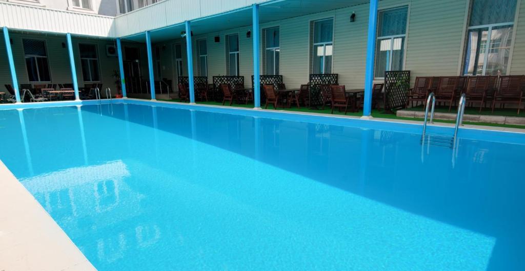 Alexandrovskiy Hotel Mykolaiv Exterior photo